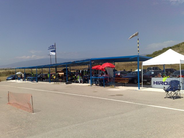 30052009358A.jpg