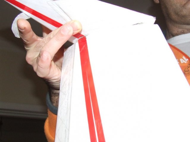 mexri ekei kratai to baros tis, 700g, xoris paramorfosi, meta feygi.jpg