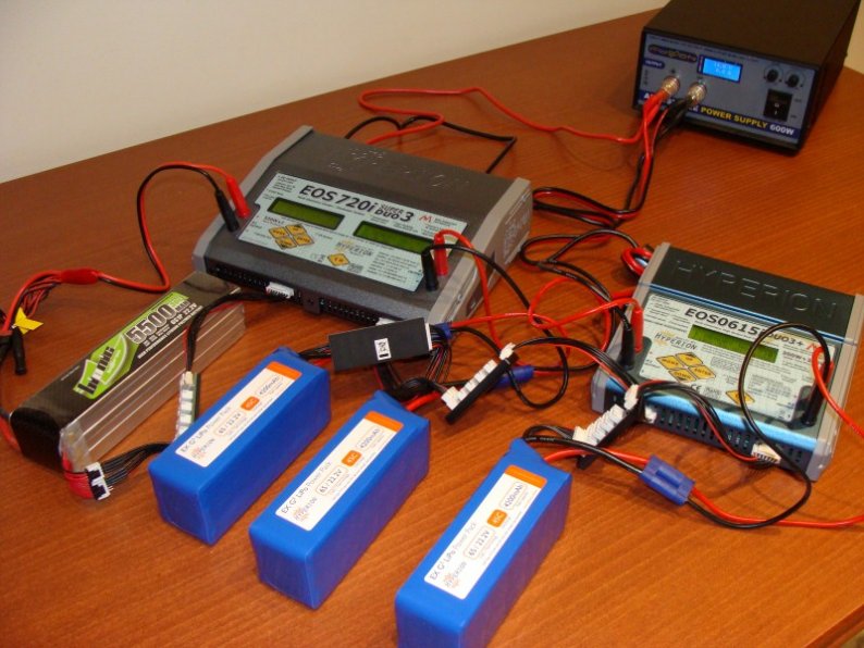 DSC04625 (Custom).jpg