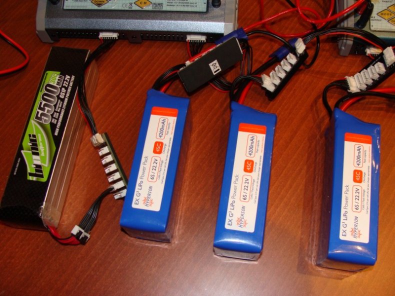 DSC04624 (Custom).jpg