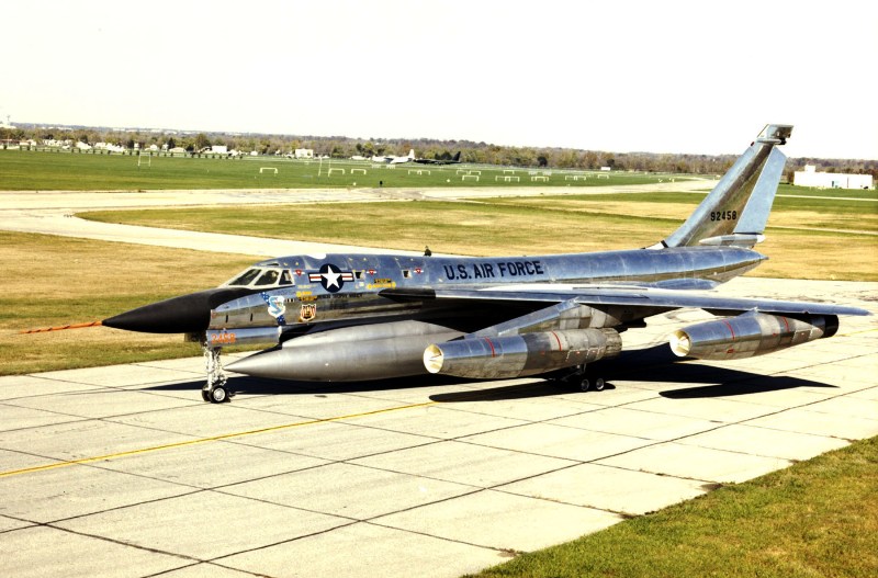 Convair_B-58_Hustler_USAF.jpg